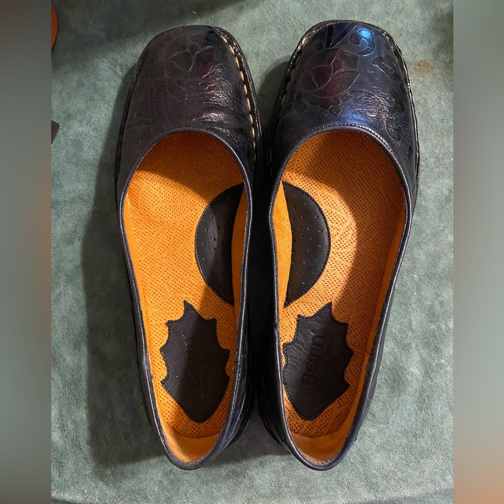 Born Navy Scroll Flats Size 7